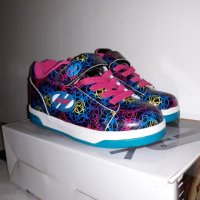 Маратонки обувки с колелца HEELYS , снимка 2 - Детски маратонки - 32470054