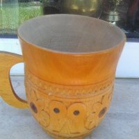 Дървена чаша с дърворезба стелизирани цветя , снимка 2 - Други ценни предмети - 37406916