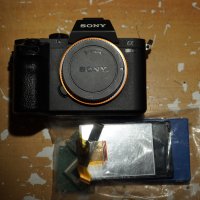 Sony A7 II за части, снимка 1 - Фотоапарати - 43190252