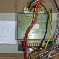 Продавам ГОЛЯМ трансформатор 2*40 и 2*37.5 V ~800VA, снимка 3 - Друга електроника - 44103212