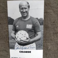 Продавам автограф на Боби Чарлтън Bobby Charlton футбол, снимка 1 - Други ценни предмети - 33421233