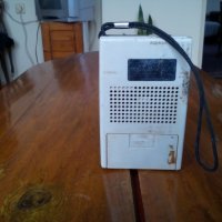 Старо радио,радиоприемник Aiwa, снимка 3 - Антикварни и старинни предмети - 27452999