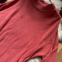 Розов пуловер, снимка 2 - Блузи с дълъг ръкав и пуловери - 38799162