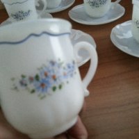 Френски аркопал чаши за кафе , снимка 2 - Антикварни и старинни предмети - 38195198