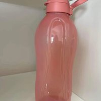 Бутилка 2л от Tupperware , снимка 1 - Буркани, бутилки и капачки - 43693918