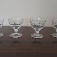 Ретро чаши за ракия 1, снимка 1 - Антикварни и старинни предмети - 44103804