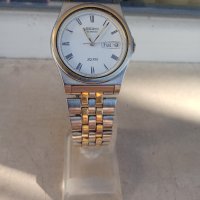 Продавам часовник Seiko SQ 100, снимка 1 - Мъжки - 43474255