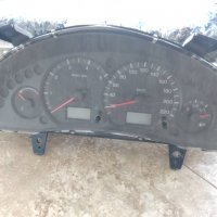 Скоростомер дигитален Ford Transit Connect 1.8, снимка 1 - Части - 37710120