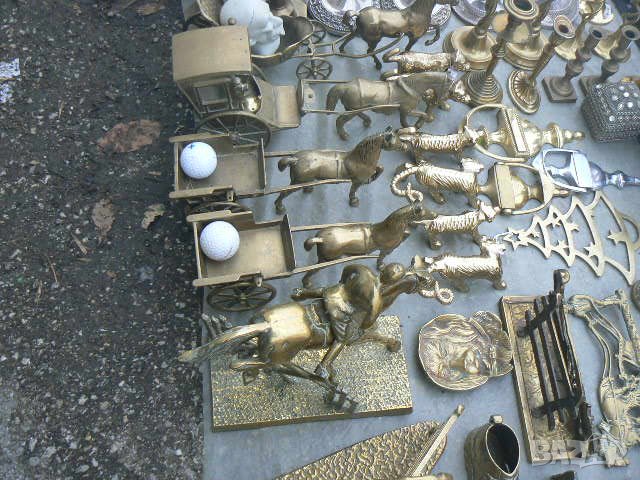 Бронзови изделия-коне с файтон и каруци,животни,разни др., снимка 1