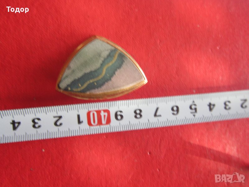 Позлатена брошка, снимка 1