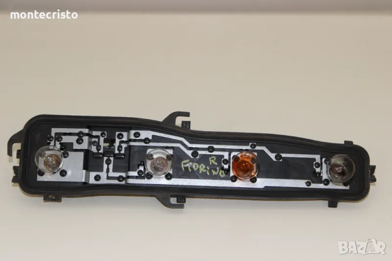 Дясна платка стоп Fiat Fiorino (2007-2017г.) версия с две задни врати Фиат Фиорино десен ламподържач, снимка 1