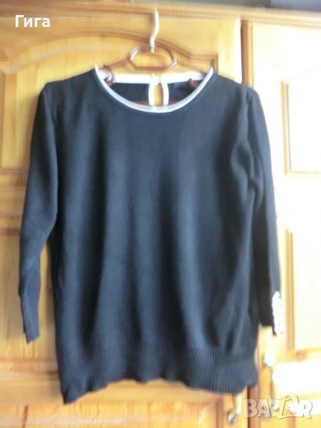черен пуловер с бели копчета НМ, снимка 1