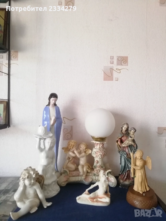 Стари статуетки, фигури с ангели-херувими, настолна лампа и мадони. , снимка 1