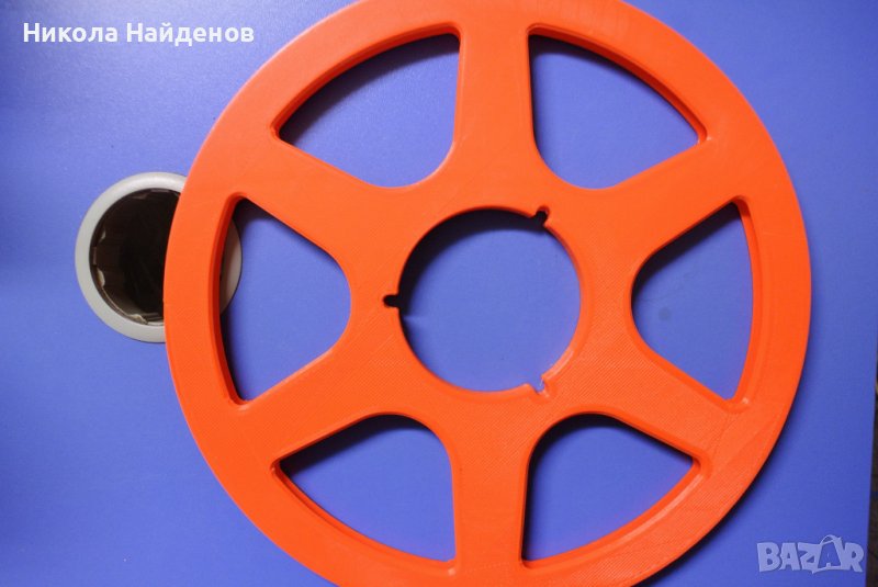 МАГНЕТОФОННИ РОЛКИ 26СМ.НОВ МОДЕЛ., снимка 1