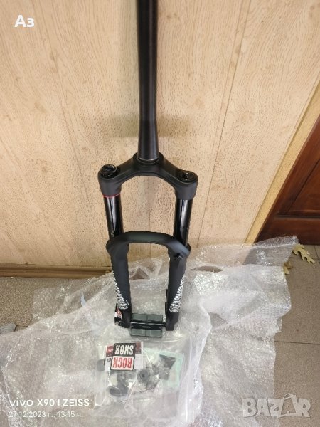 Вилка RockShox Lyrik RCT Remote 27.5" DebonAir 160mm Boost ONELOC 15X110mm, снимка 1