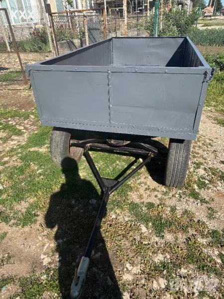 Ремарке за малък трактор 2т, снимка 1