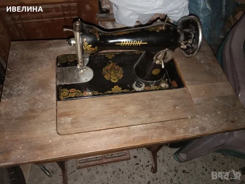 Шевна машина с маса Union, снимка 1