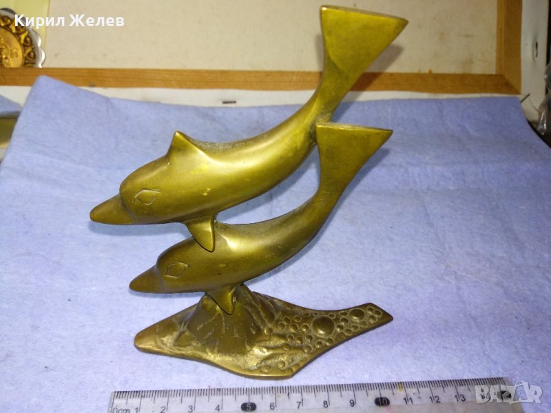 КРАСИВИ ДЕЛФИНЧЕТА Декоративна ФИГУРАЛНА НАСТОЛНА МЕСИНГОВА СТАТУЕТКА - За ТЕМА ФАУНА ИНТЕРИОР 41397, снимка 1