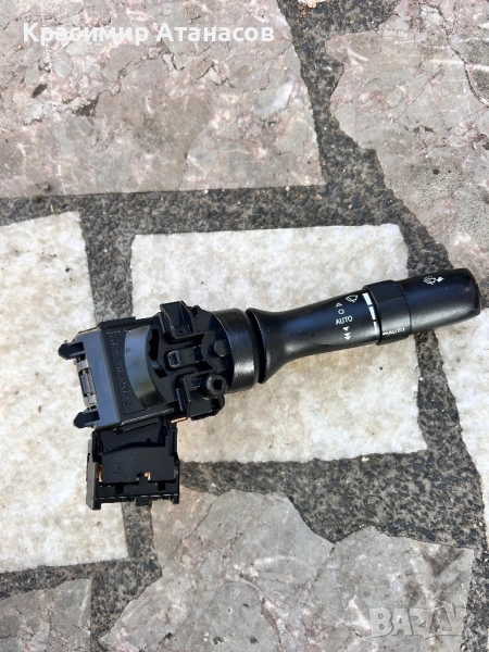 05180 17F420. Лостче за чистачки за Тойота Авенсис T27. Седан комби. 2009-2015г, снимка 1