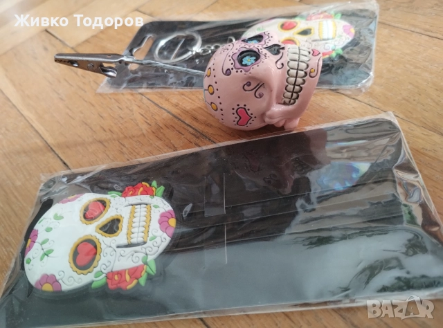 Sugar Skulls /Calavera de azúcar Книгоразделител,ключодържател и поставка с щипка за бележки, снимка 3 - Декорация за дома - 51498713