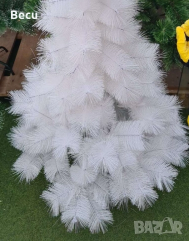 Изкуствена коледна елха - бяла, снимка 1