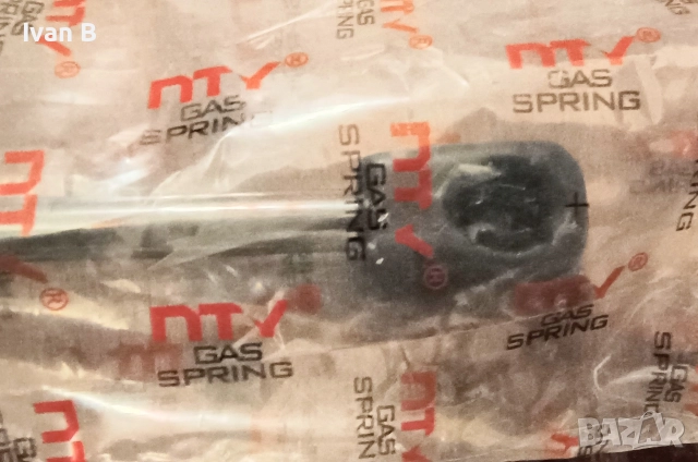 Амортисьори, газови багажник , снимка 2 - Части - 52980231