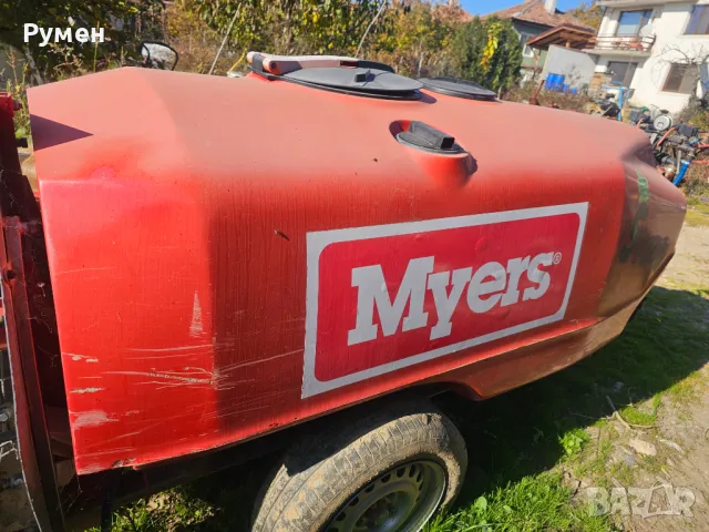 Пръскачка 1000лтр, снимка 5 - Селскостопанска техника - 47858582