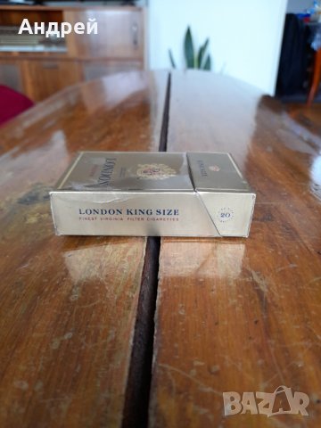 Стара кутия от цигари London, снимка 2 - Други ценни предмети - 33221125