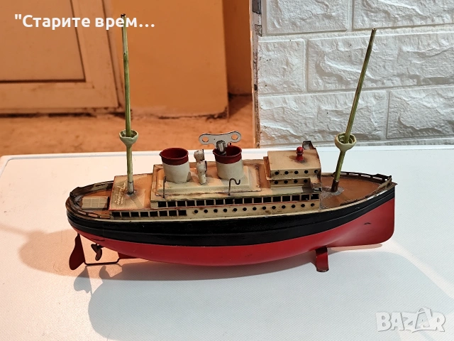 Механична Играчка Парен Лайнер Германия., снимка 12 - Колекции - 53087869