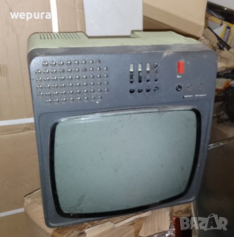 Черно бял монитор с електронно лъчева тръба видео вход