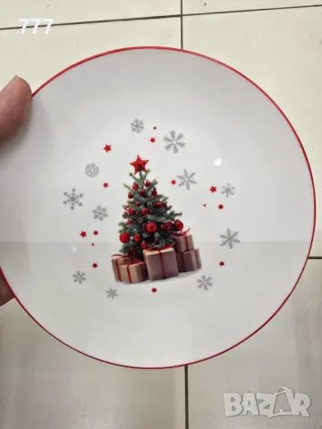 Коледни чинии 19 см, снимка 5 - Чинии - 48131390