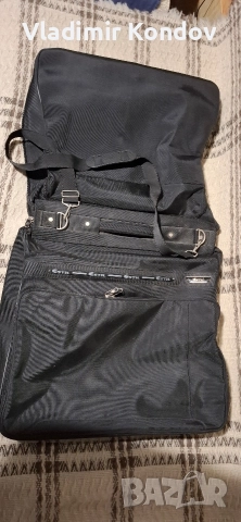 Пътна чанта за костюми/ рокли, снимка 2 - Сакове - 52966861