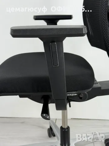 Dauphin Just AJ4747 е ергономичен офис стол с мрежеста облегалка със средна височина внос от германи, снимка 6 - Столове - 49775174