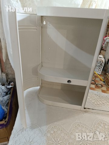 огледало -метален шкаф 893, снимка 2 - Шкафове - 43283481