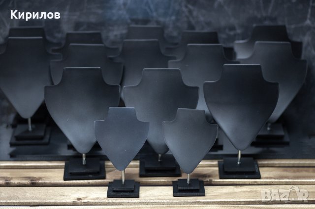 Поставка за бижута, бюст, стойка за колие, гердан, врат, дисплей, стъкло, плексиглас, снимка 2 - Други - 43462225