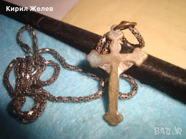 СТАР БРОНЗОВ НАГРЪДЕН КРЪСТ РАЗПЯТИЕ със СРЕБРИСТА ВЕРИЖКА ПАТИНИРАН БРОНЗ КРЪСТЧЕ 26923, снимка 4 - Антикварни и старинни предмети - 34896337