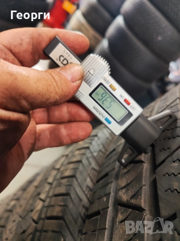 4бр.всесезонни гуми 235/60/18 Continental, снимка 2 - Гуми и джанти - 51854775