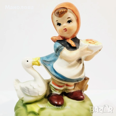 Винтидж музикална кутия в стил Hummel, снимка 2 - Колекции - 53449316