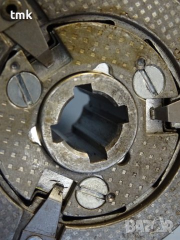 Съединител електромагнитен Dessau KLDO 0.63 24VDC electromagnetic clutch, снимка 8 - Резервни части за машини - 37999472