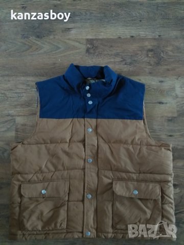 old navy - страхотен мъжки елек КАТО НОВ 2ХЛ, снимка 4 - Якета - 43792997