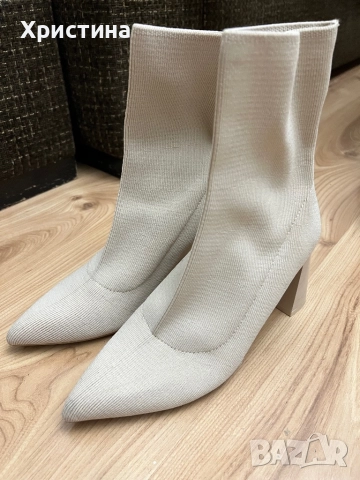 Дамски боти Zara , снимка 2 - Дамски боти - 51884102