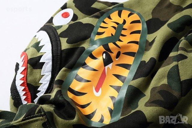 Унисекс суичър (блуза с качулка) Bape A Bathing Ape Baby Shark Camo, снимка 6 - Суичъри - 36906814