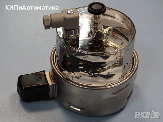 Електроконтактен Манометър WIKA cont 821.21 0-15Bar Ø85mm G1/2”, снимка 3 - Резервни части за машини - 37257054