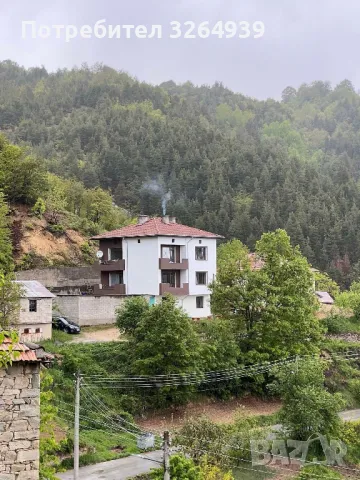 Къща на 3 етажа с басейн , снимка 3 - Къщи - 49774290