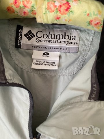 COLUMBIA нова дамска ветровка М размер, снимка 2 - Други - 32338966