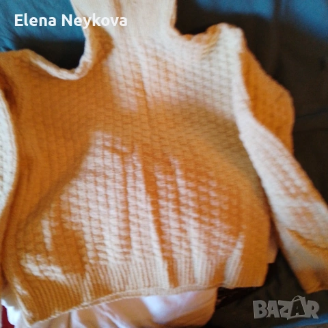 Домашно плетена фанела , снимка 2 - Блузи с дълъг ръкав и пуловери - 53530281