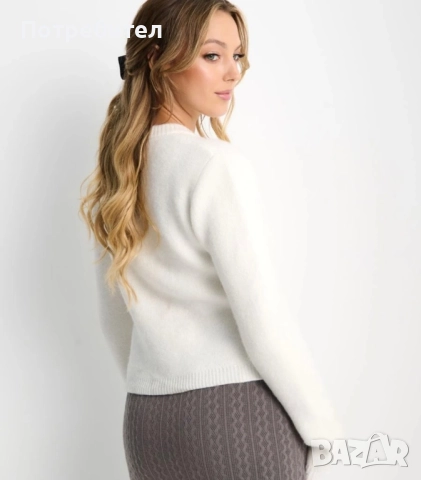 Жилетка  със златисти копчета !!, снимка 3 - Жилетки - 52684522