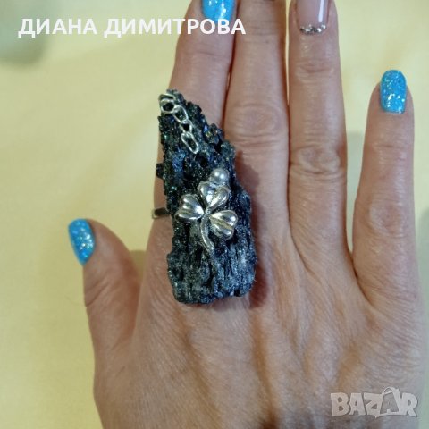 Ръчно декориран комплект бижута с естествен камък карбид! Подарък за жена!, снимка 2 - Бижутерийни комплекти - 43362334