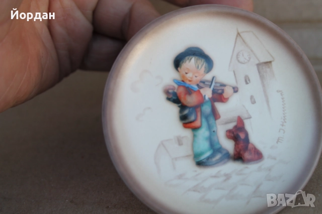 Порцеланова чинийка ''Goebel Hummel'' , снимка 7 - Колекции - 52367122