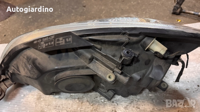 Оригинални Фарове зa Skoda Fabia 2012, снимка 2 - Части - 52931107